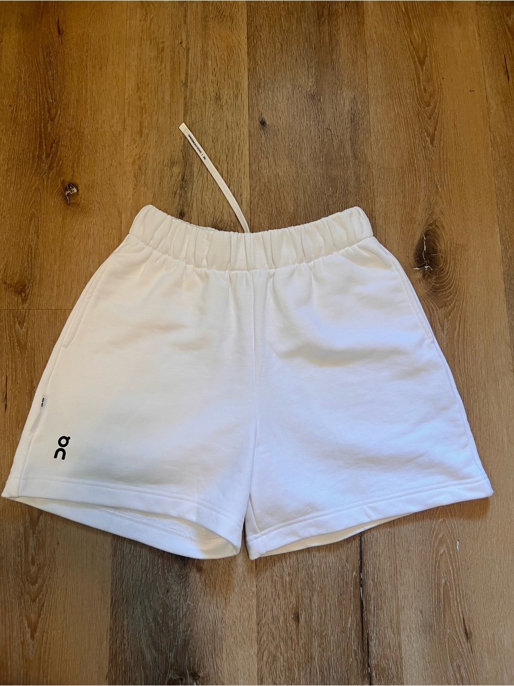 On Running Running Women's White Cloud Shorts Small